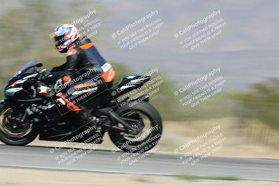 media/Oct-26-2025-Race Pace (Sun) [[c1447ca738]]/Verified/8-Turn 3 Exit Pans (1145am)/